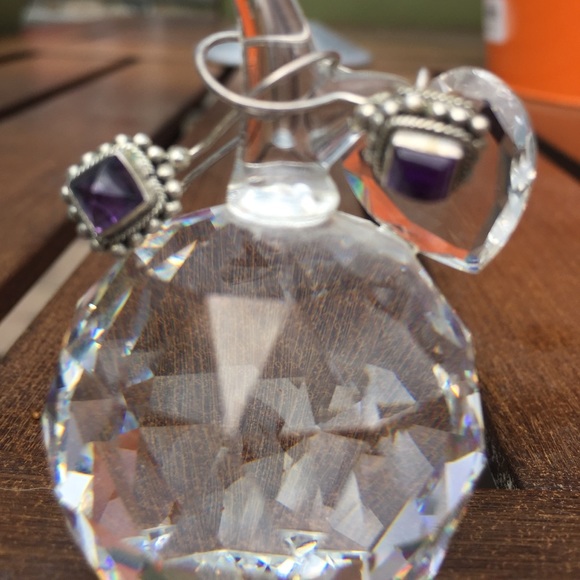 925 Silver and Amethyst Dangle Earings - Picture 3 of 8